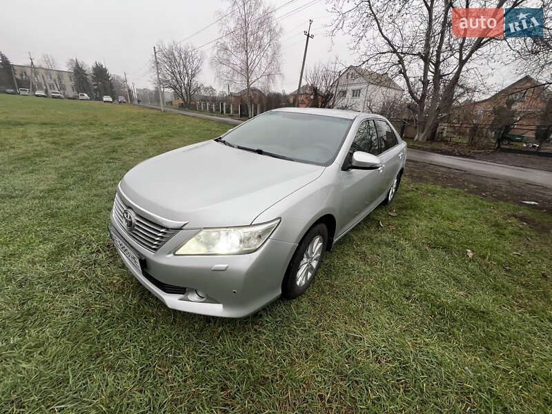 Toyota Camry 2012
