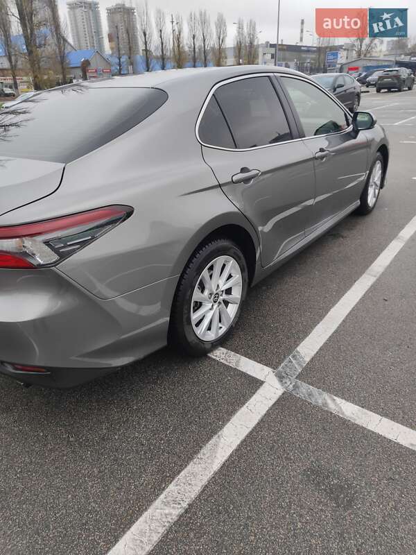 Седан Toyota Camry 2023 в Киеве фото 4 Седан Toyota Camry 2023 в Киеве