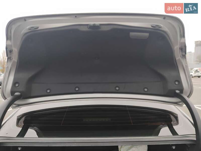 Седан Toyota Camry 2023 в Киеве фото 14 Седан Toyota Camry 2023 в Киеве