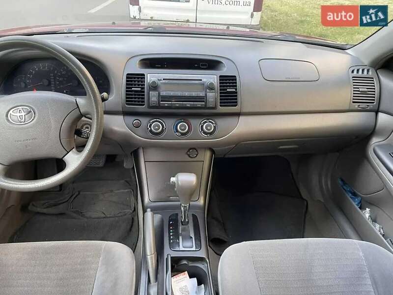 Седан Toyota Camry 2005 в Киеве фото 15 Седан Toyota Camry 2005 в Киеве