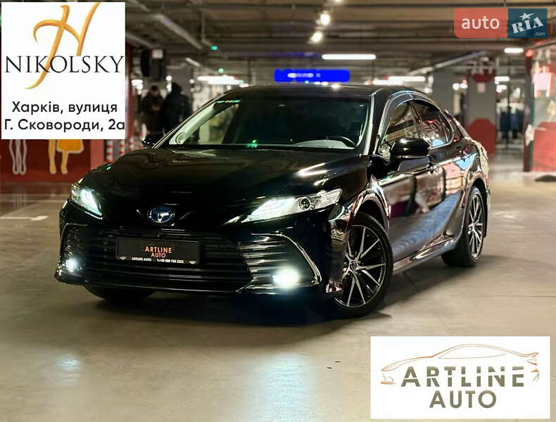 Седан Toyota Camry 2021 в Харкові