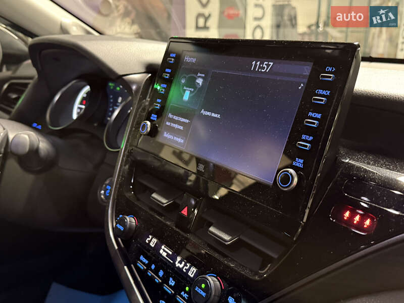 Седан Toyota Camry 2021 в Харкові