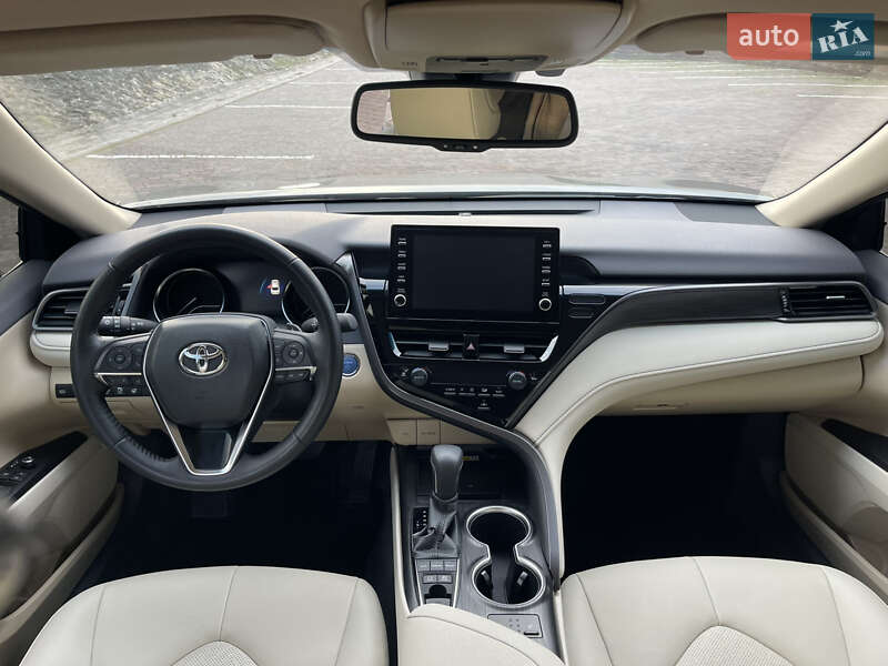 Седан Toyota Camry 2023 в Ровно фото 33 Седан Toyota Camry 2023 в Ровно