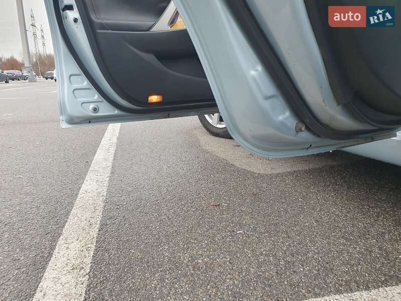 Седан Toyota Camry 2006 в Киеве фото 25 Седан Toyota Camry 2006 в Киеве