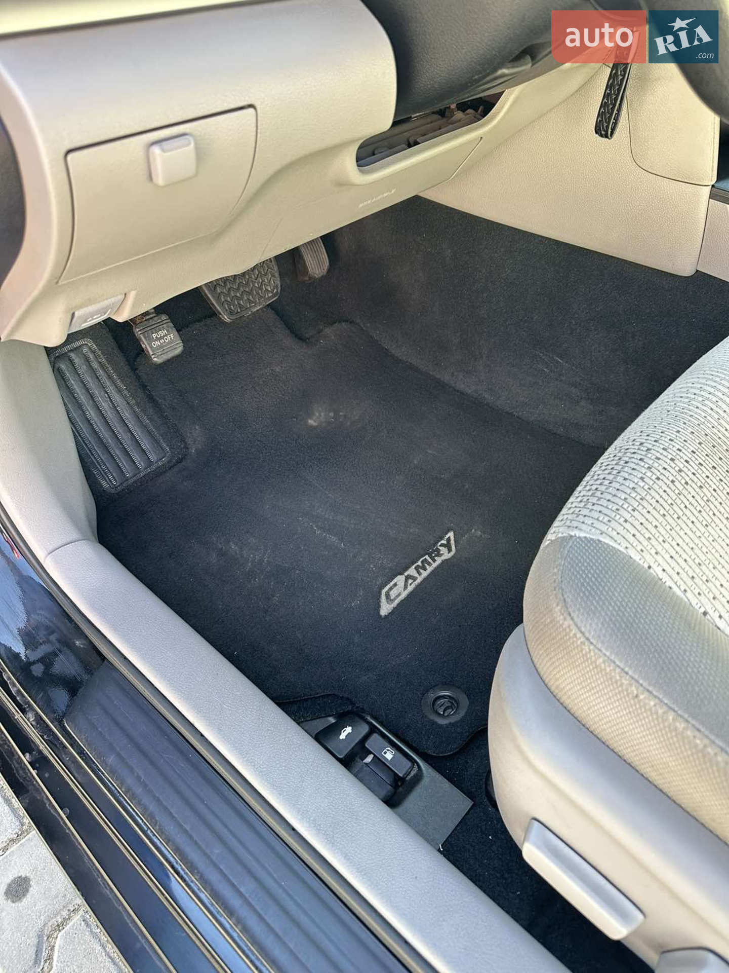2012 Toyota Camry - мініатюра 3