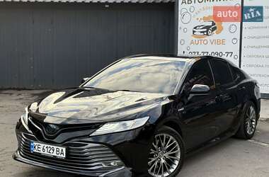 Седан Toyota Camry 2020 в Днепре