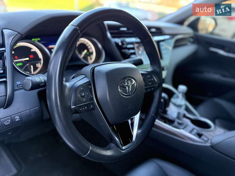 Седан Toyota Camry 2020 в Днепре фото 16 Седан Toyota Camry 2020 в Днепре