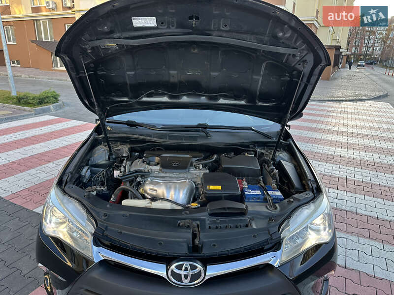 Седан Toyota Camry 2014 в Києві фото 29 Седан Toyota Camry 2014 в Києві