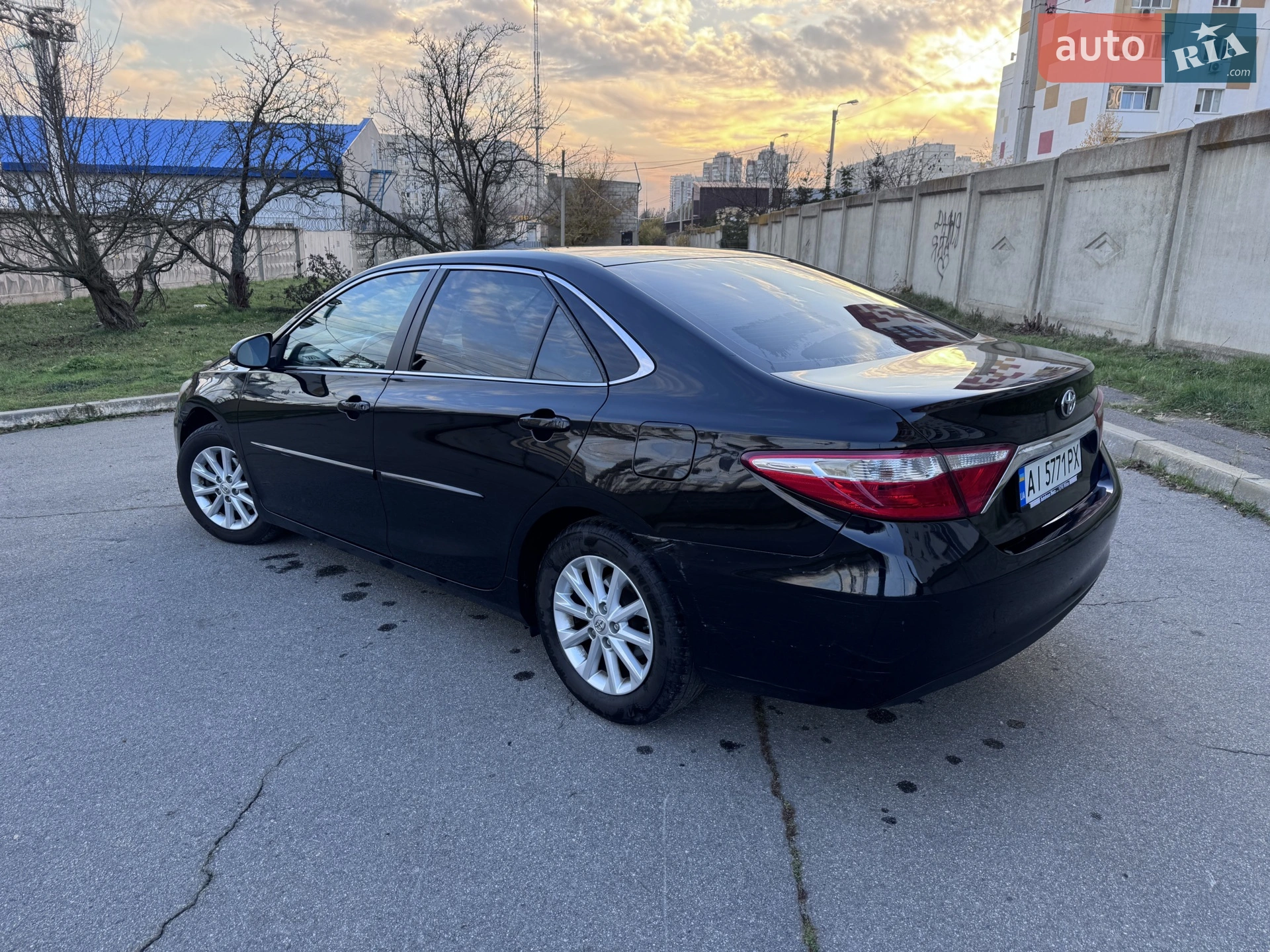 2015 Toyota Camry - мініатюра 4
