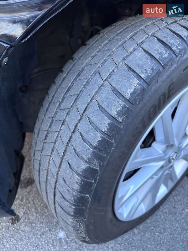 Седан Toyota Camry 2015 в Харькове