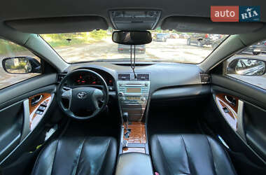 Седан Toyota Camry 2008 в Киеве