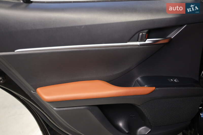 Седан Toyota Camry 2017 в Луцке фото 20 Седан Toyota Camry 2017 в Луцке