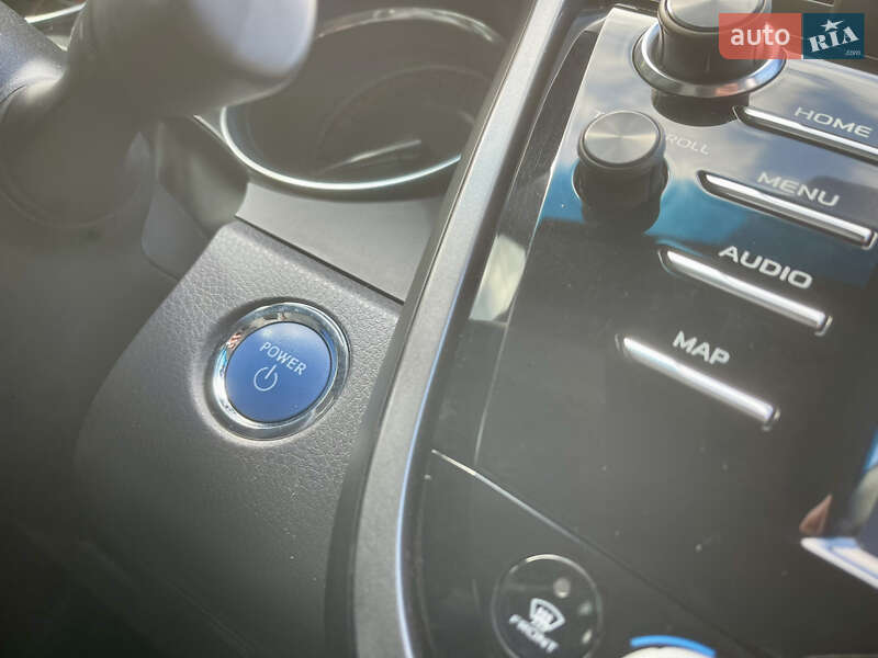 Седан Toyota Camry 2020 в Киеве фото 34 Седан Toyota Camry 2020 в Киеве