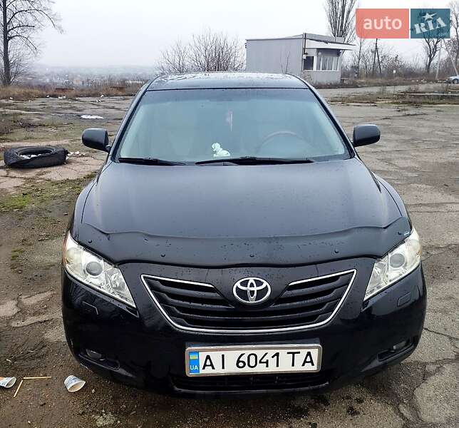 Седан Toyota Camry 2008 в Києві