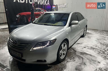 Седан Toyota Camry 2008 в Новомосковске