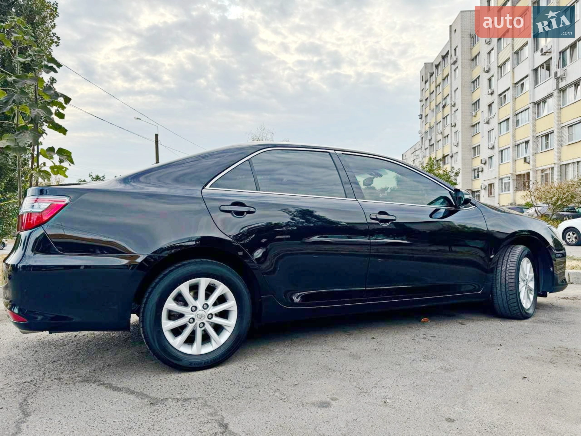2015 Toyota Camry - мініатюра 17