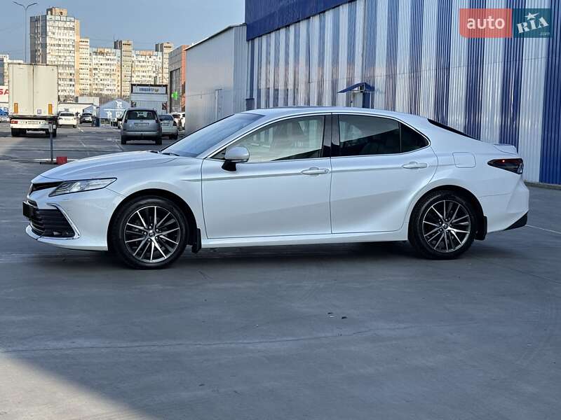 Седан Toyota Camry 2021 в Одесі