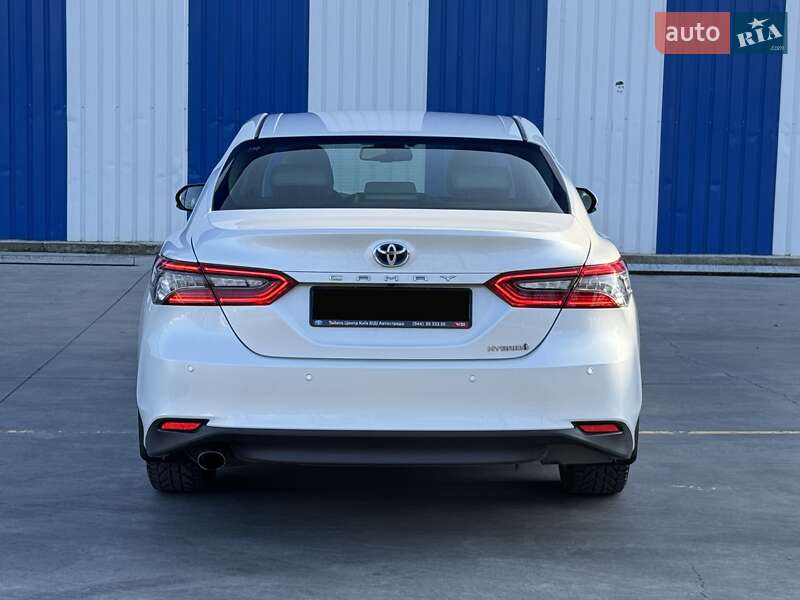 Седан Toyota Camry 2021 в Одесі