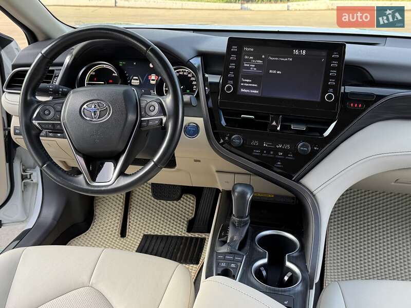 Седан Toyota Camry 2021 в Одесі