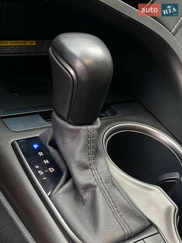 Седан Toyota Camry 2020 в Киеве фото 47 Седан Toyota Camry 2020 в Киеве