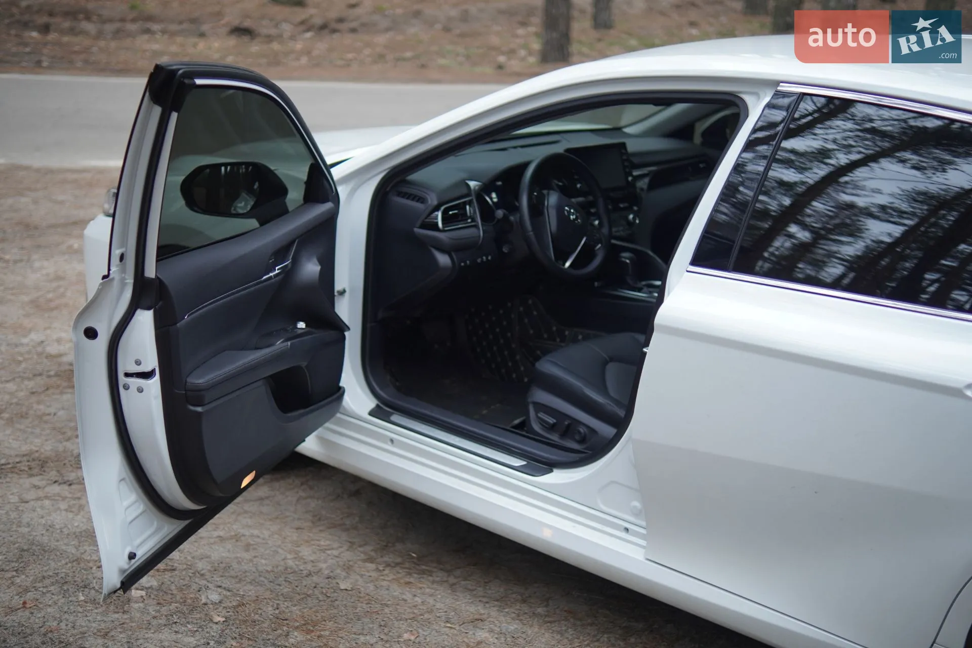 2023 Toyota Camry - мініатюра 11