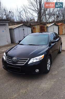 Седан Toyota Camry 2011 в Черкассах