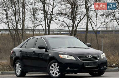 Седан Toyota Camry 2007 в Дніпрі