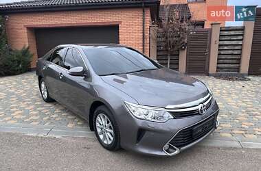 Седан Toyota Camry 2015 в Одессе