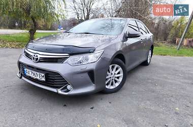 Седан Toyota Camry 2016 в Черкассах