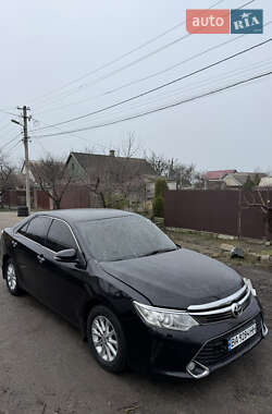 Седан Toyota Camry 2014 в Запорожье