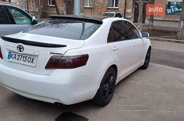 Седан Toyota Camry 2006 в Києві
