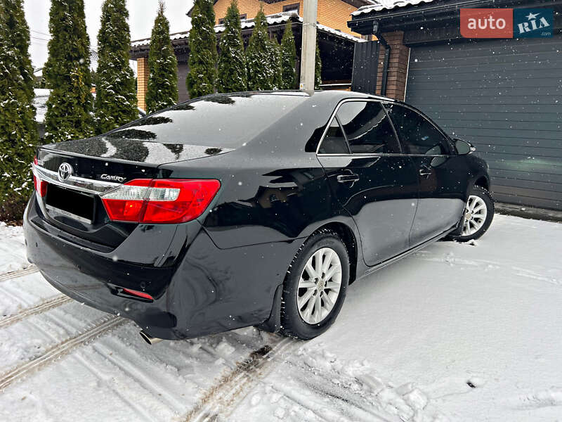 Седан Toyota Camry 2011 в Киеве фото 72 Седан Toyota Camry 2011 в Киеве