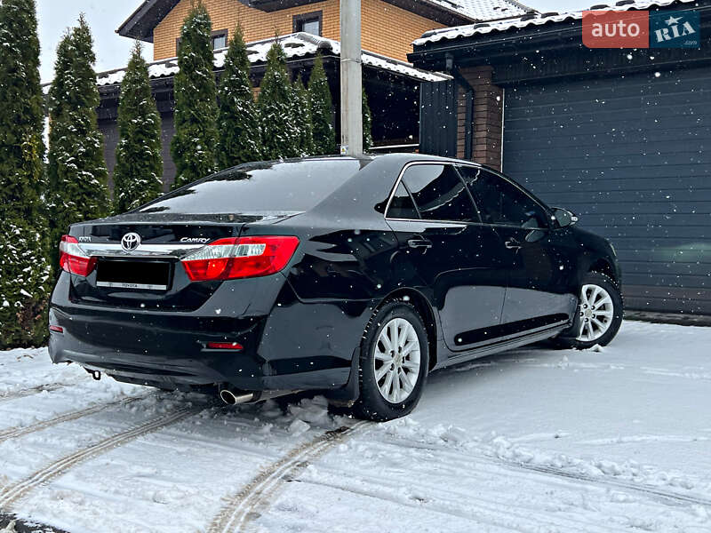 Седан Toyota Camry 2011 в Киеве фото 97 Седан Toyota Camry 2011 в Киеве