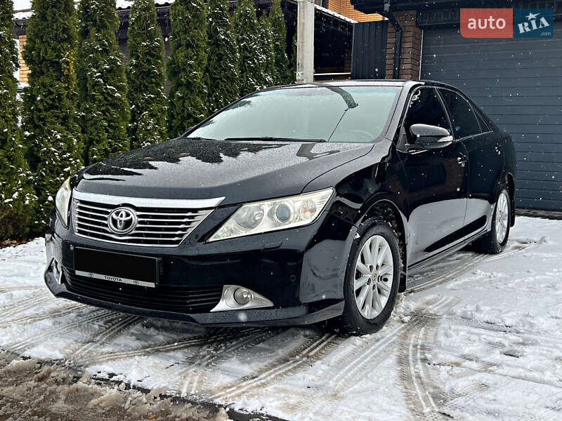 Седан Toyota Camry 2011 в Киеве фото 95 Седан Toyota Camry 2011 в Киеве
