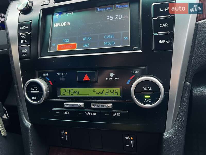Седан Toyota Camry 2011 в Киеве фото 47 Седан Toyota Camry 2011 в Киеве