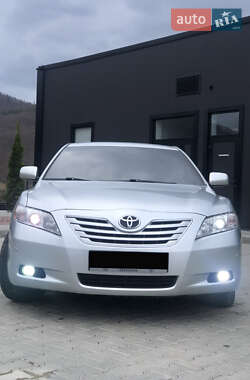 Седан Toyota Camry 2007 в Яремче