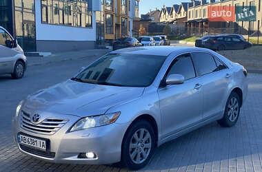 Седан Toyota Camry 2007 в Виннице