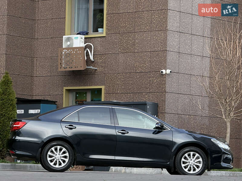 Седан Toyota Camry 2015 в Одессе