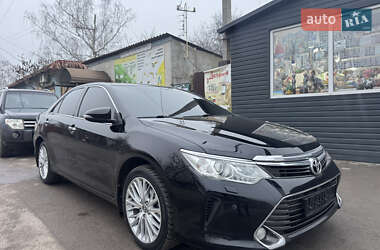 Седан Toyota Camry 2015 в Харькове