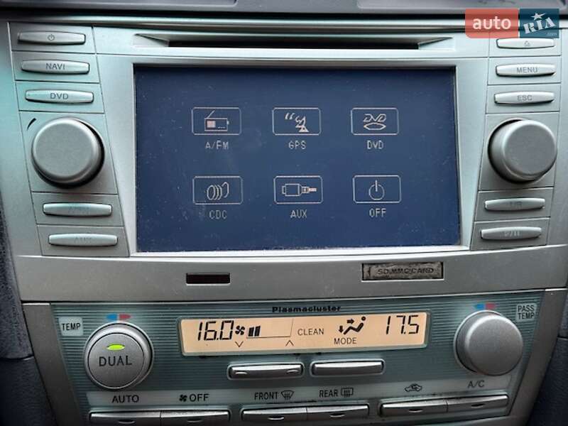 Седан Toyota Camry 2008 в Києві