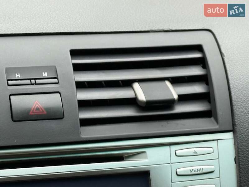 Седан Toyota Camry 2008 в Києві