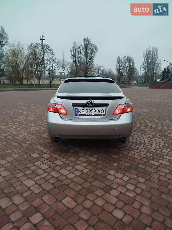 Седан Toyota Camry 2006 в Кам'янському