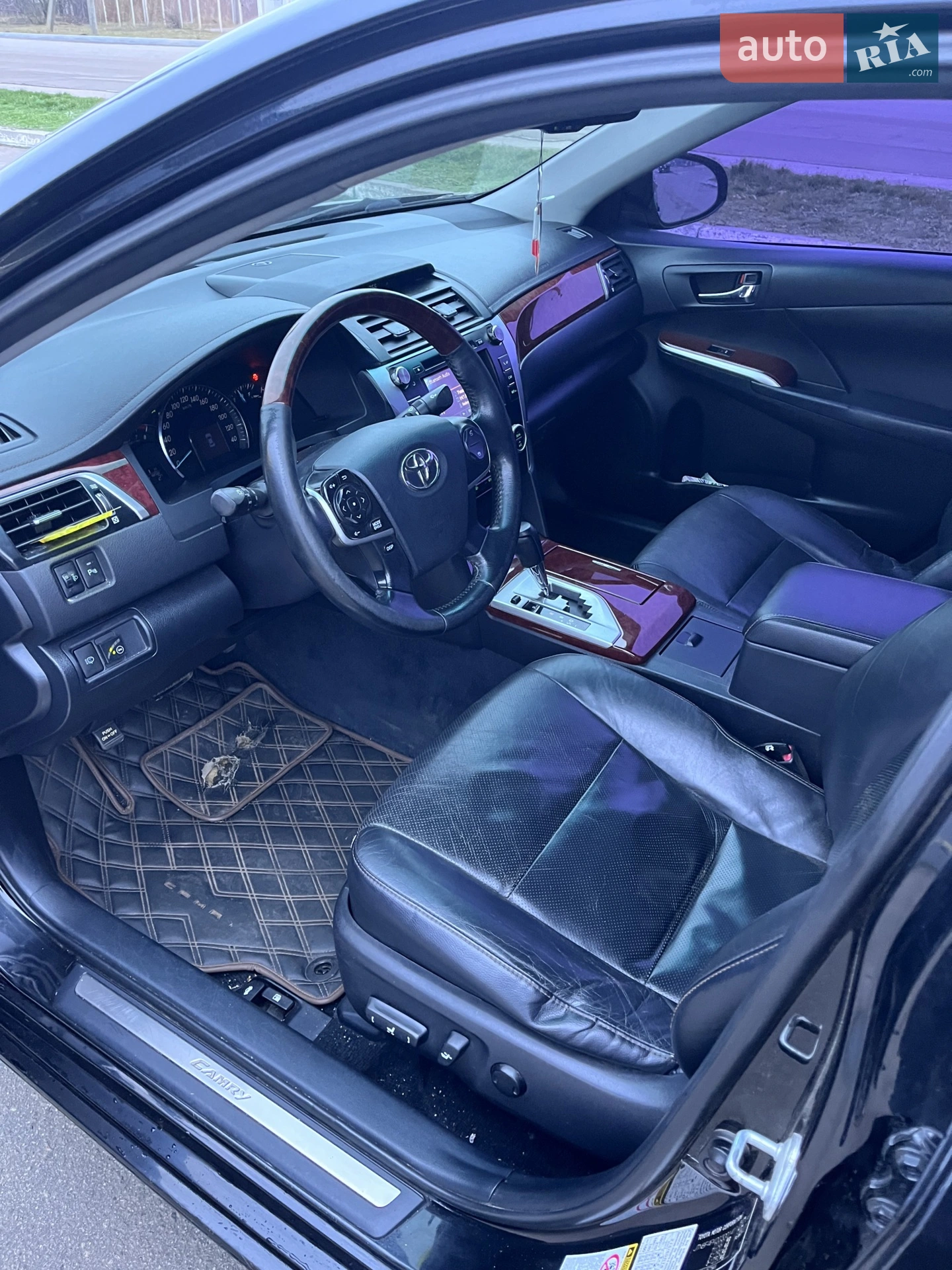 2011 Toyota Camry - мініатюра 13