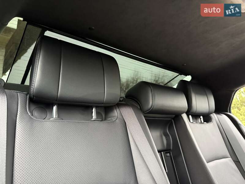 Седан Toyota Camry 2024 в Києві