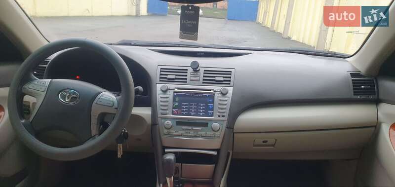 Седан Toyota Camry 2008 в Харькове