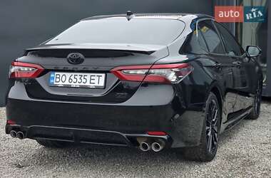 Седан Toyota Camry 2022 в Тернополі