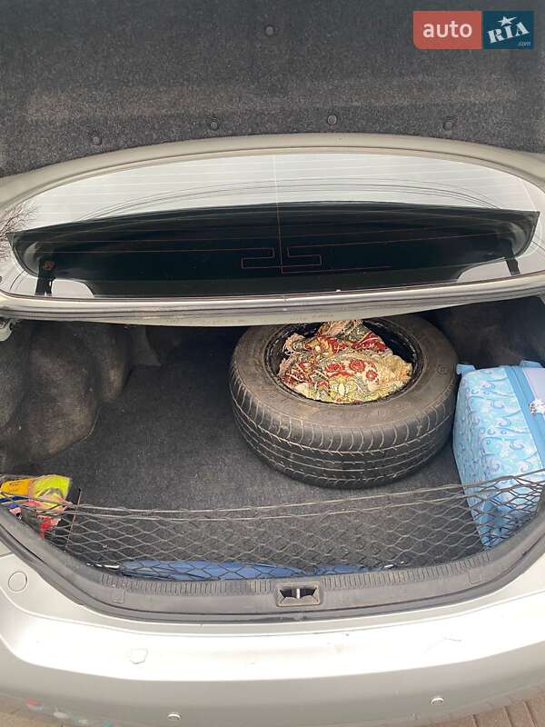 Седан Toyota Camry 2006 в Запоріжжі