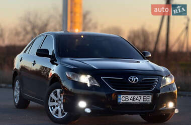 Седан Toyota Camry 2007 в Мені