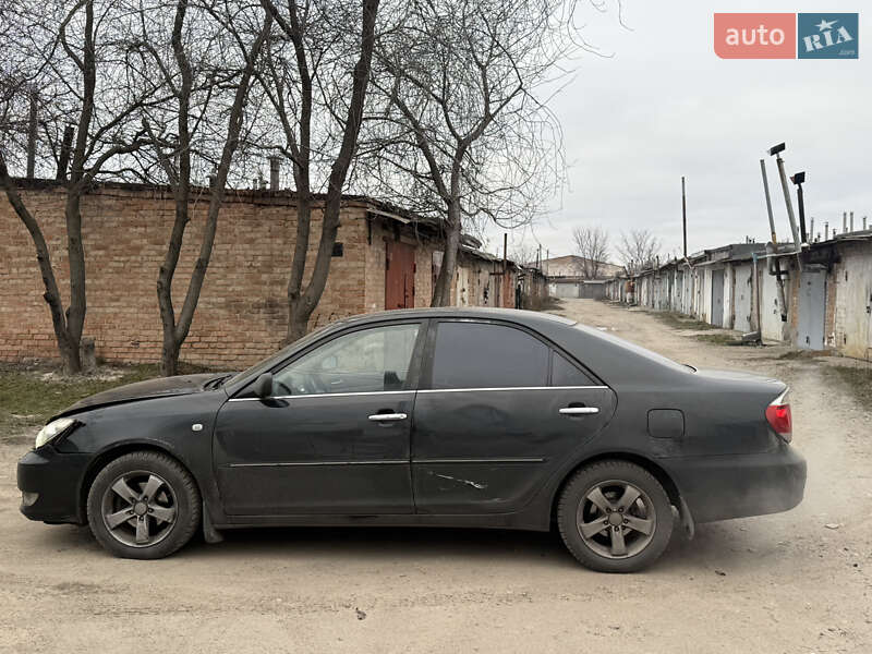 Седан Toyota Camry 2005 в Білій Церкві