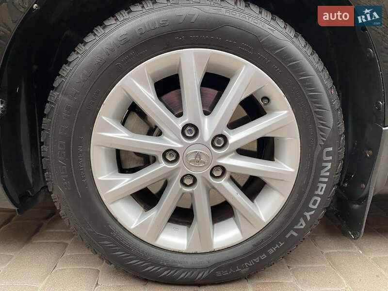 Седан Toyota Camry 2012 в Чернигове фото 24 Седан Toyota Camry 2012 в Чернигове